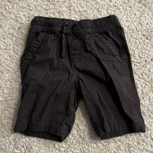 boys dark grey shorts. size 5.